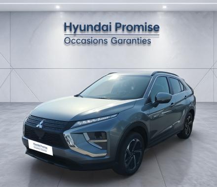 Aperçu du véhicule : MITSUBISHI MITSUBISHI 2.4 MIVEC  Twin Motor 4WD Invite 5P